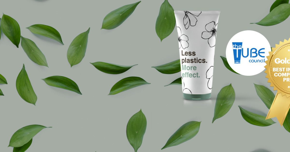 5 golden stars on metallic backdrop, 3D rendering